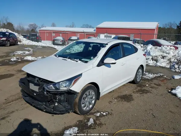 3KPC24A60LE122855 2020 HYUNDAI ACCENT - Image 2
