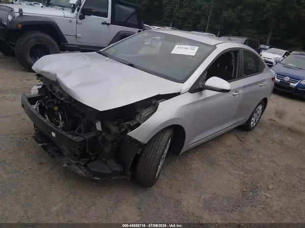 3KPC24A60ME129841 2021 HYUNDAI ACCENT - Image 2