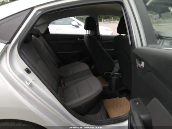 3KPC24A60ME129841 2021 HYUNDAI ACCENT - Image 8