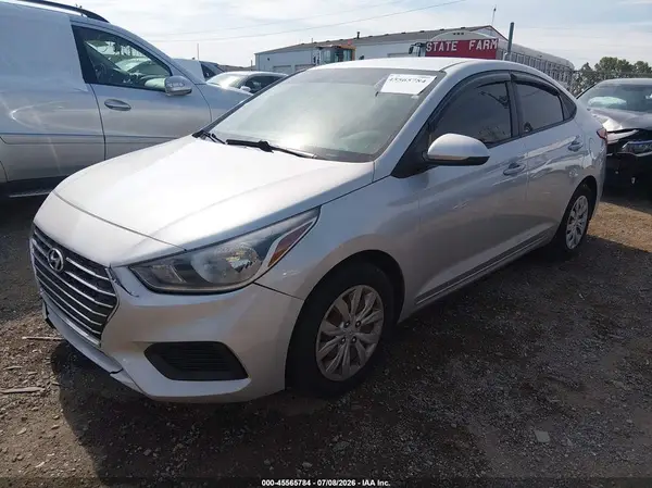 3KPC24A60ME130472 2021 HYUNDAI ACCENT - Image 2