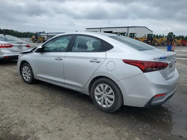 3KPC24A60ME130925 2021 HYUNDAI ACCENT - Image 2