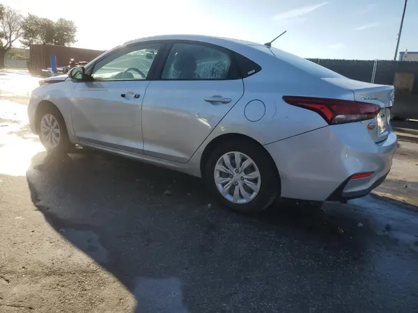 3KPC24A60ME131248 2021 HYUNDAI ACCENT - Image 2