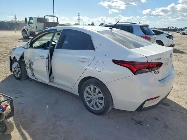 3KPC24A60ME131363 2021 HYUNDAI ACCENT - Image 2