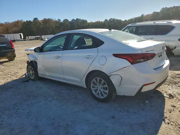 3KPC24A60ME132612 2021 HYUNDAI ACCENT - Image 2