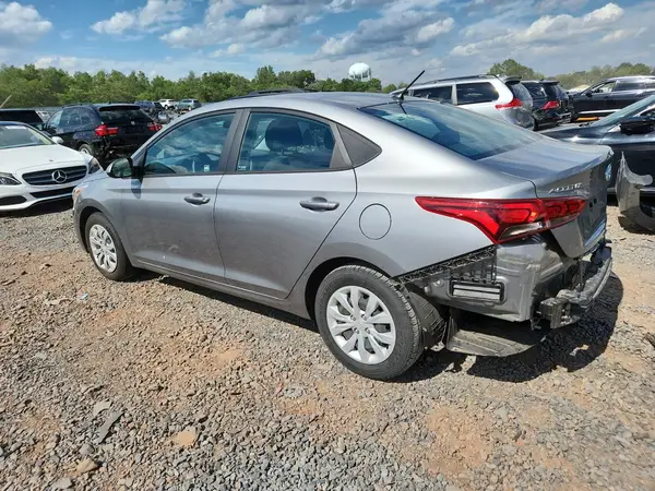 3KPC24A60ME136272 2021 HYUNDAI ACCENT - Image 2