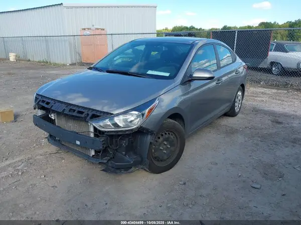 3KPC24A60ME136367 2021 HYUNDAI ACCENT - Image 2