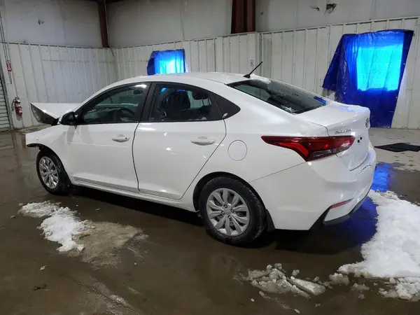 3KPC24A60ME137471 2021 HYUNDAI ACCENT - Image 2