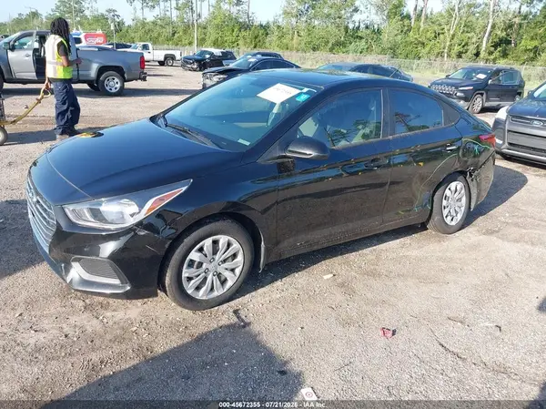3KPC24A60ME146333 2021 HYUNDAI ACCENT - Image 2