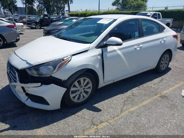 3KPC24A60ME149555 2021 HYUNDAI ACCENT - Image 2