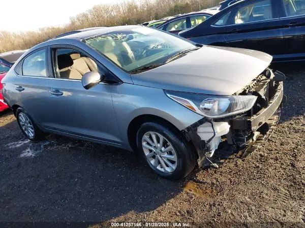 3KPC24A60NE158127 2022 HYUNDAI ACCENT - Image 1