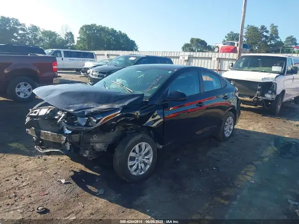 3KPC24A60NE160976 2022 HYUNDAI ACCENT - Image 2