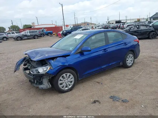 3KPC24A60NE168169 2022 HYUNDAI ACCENT - Image 2