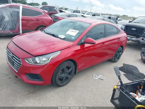 3KPC24A60NE168897 2022 HYUNDAI ACCENT - Image 2