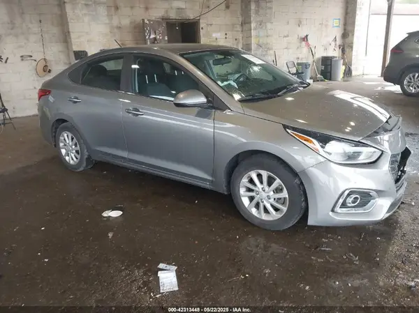 3KPC24A60NE179043 2022 HYUNDAI ACCENT - Image 1