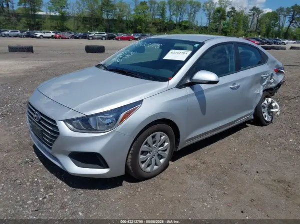 3KPC24A60NE179575 2022 HYUNDAI ACCENT - Image 2