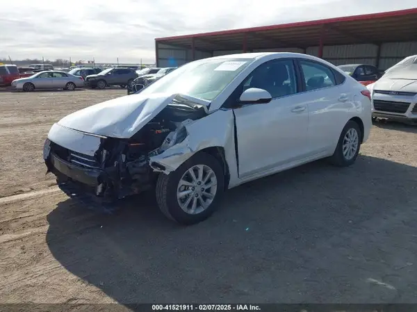 3KPC24A60NE190169 2022 HYUNDAI ACCENT - Image 2
