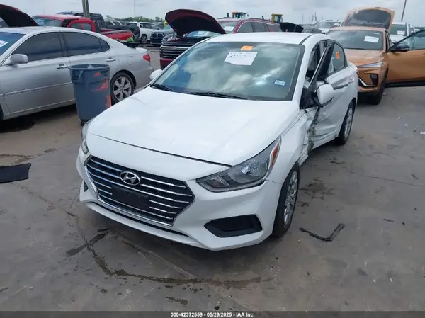 3KPC24A61LE096279 2020 HYUNDAI ACCENT - Image 2