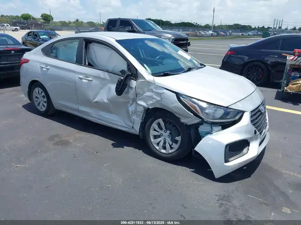 3KPC24A61LE097156 2020 HYUNDAI ACCENT - Image 1