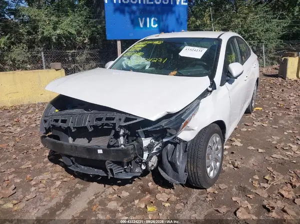 3KPC24A61LE098386 2020 HYUNDAI ACCENT - Image 2