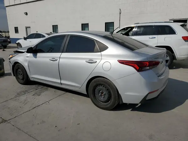 3KPC24A61LE123979 2020 HYUNDAI ACCENT - Image 2