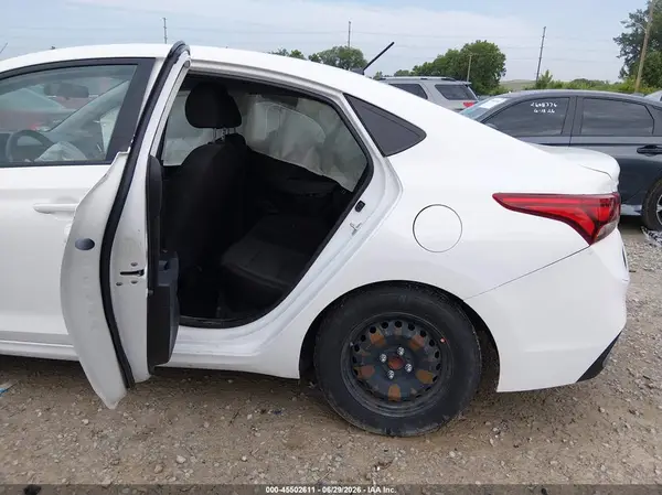 3KPC24A61ME131937 2021 HYUNDAI ACCENT - Image 8