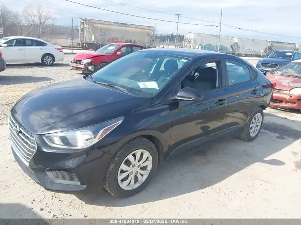 3KPC24A61ME134031 2021 HYUNDAI ACCENT - Image 2