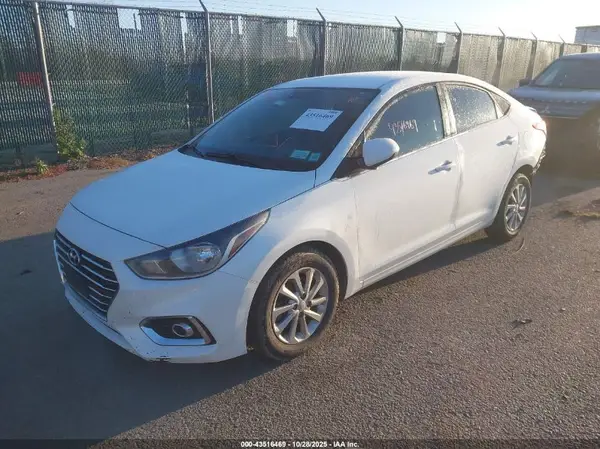 3KPC24A61ME134434 2021 HYUNDAI ACCENT - Image 2