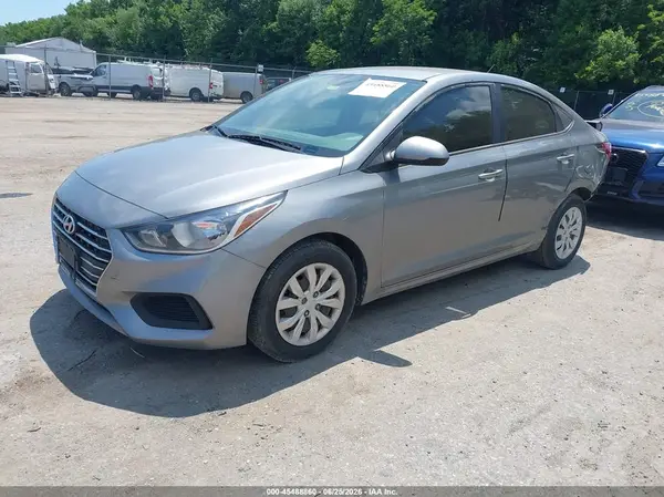 3KPC24A61ME134465 2021 HYUNDAI ACCENT - Image 2