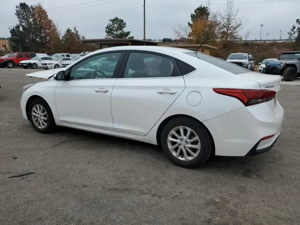 3KPC24A61ME137575 2021 HYUNDAI ACCENT - Image 2