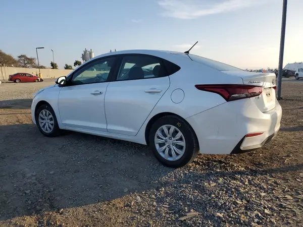 3KPC24A61ME142954 2021 HYUNDAI ACCENT - Image 2