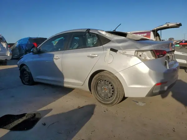 3KPC24A61ME144428 2021 HYUNDAI ACCENT - Image 2