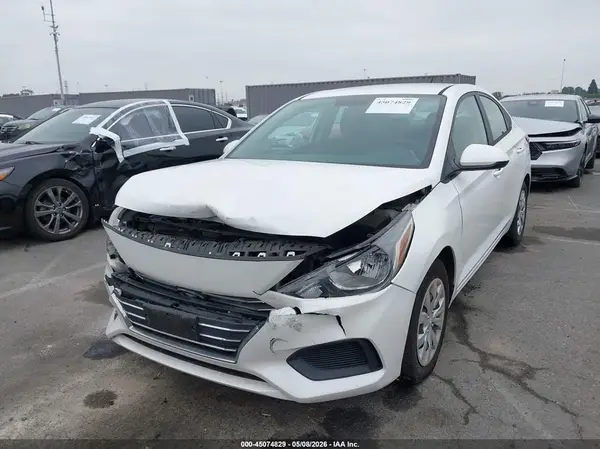 3KPC24A61ME147880 2021 HYUNDAI ACCENT - Image 2