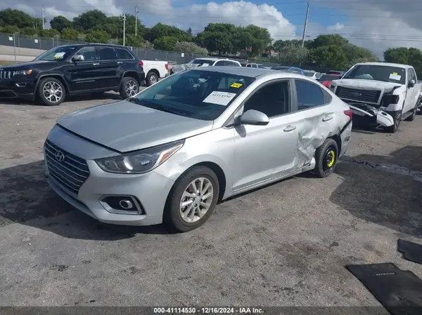 3KPC24A61NE153776 2022 HYUNDAI ACCENT - Image 2