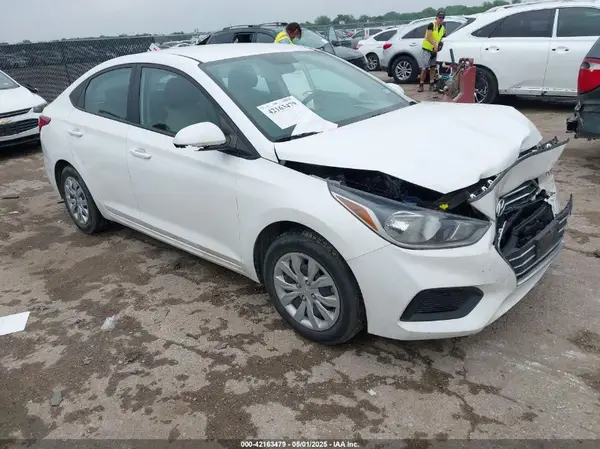 3KPC24A61NE171775 2022 HYUNDAI ACCENT - Image 1