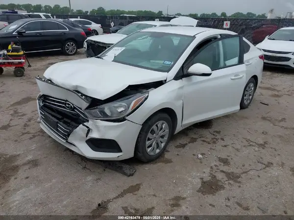 3KPC24A61NE171775 2022 HYUNDAI ACCENT - Image 2