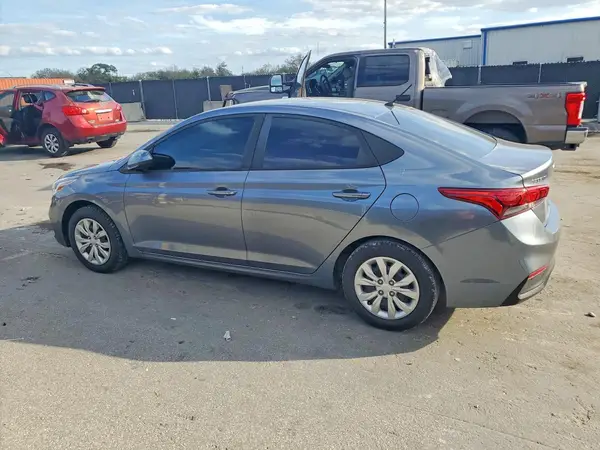 3KPC24A62LE098560 2020 HYUNDAI ACCENT - Image 2