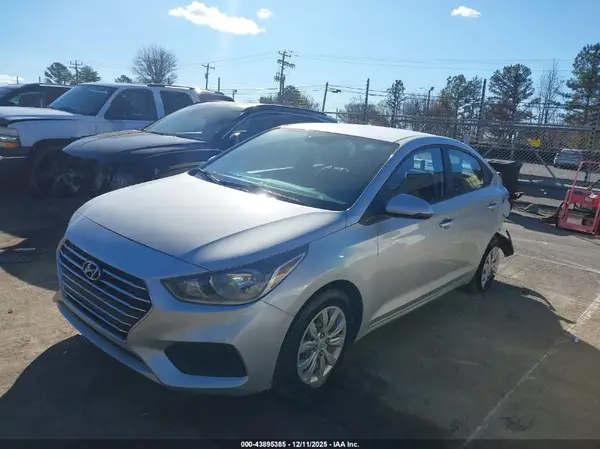 3KPC24A62LE099286 2020 HYUNDAI ACCENT - Image 2