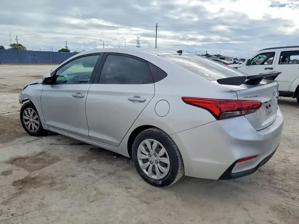 3KPC24A62LE104194 2020 HYUNDAI ACCENT - Image 2
