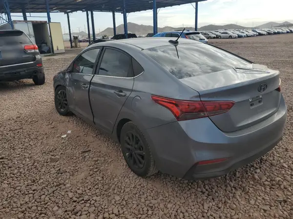 3KPC24A62LE105071 2020 HYUNDAI ACCENT - Image 2