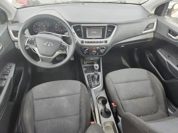 3KPC24A62LE105104 2020 HYUNDAI ACCENT - Image 8