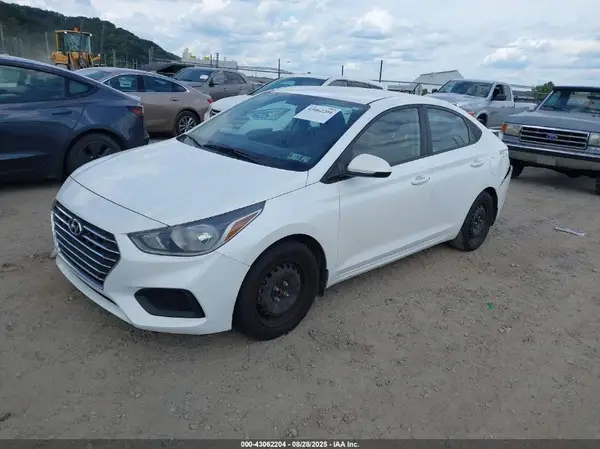 3KPC24A62LE113400 2020 HYUNDAI ACCENT - Image 2