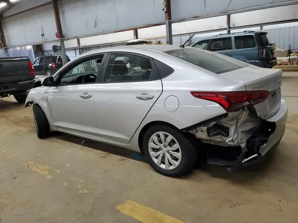 3KPC24A62LE121562 2020 HYUNDAI ACCENT - Image 2