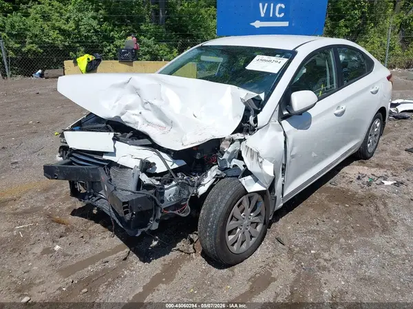 3KPC24A62LE126373 2020 HYUNDAI ACCENT - Image 2