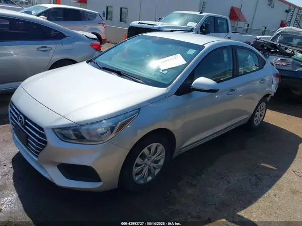 3KPC24A62ME130487 2021 HYUNDAI ACCENT - Image 2