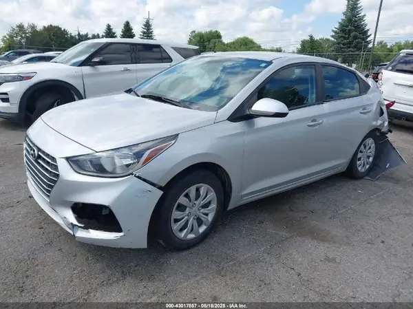 3KPC24A62ME131607 2021 HYUNDAI ACCENT - Image 2