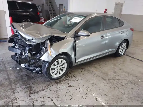 3KPC24A62ME133194 2021 HYUNDAI ACCENT - Image 2