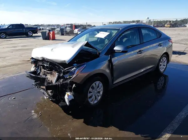 3KPC24A62ME133681 2021 HYUNDAI ACCENT - Image 2