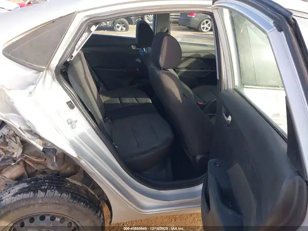 3KPC24A62ME138704 2021 HYUNDAI ACCENT - Image 8
