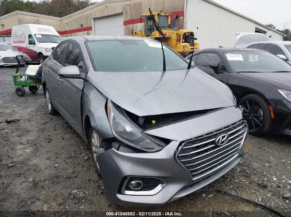 3KPC24A62ME144938 2021 HYUNDAI ACCENT - Image 1