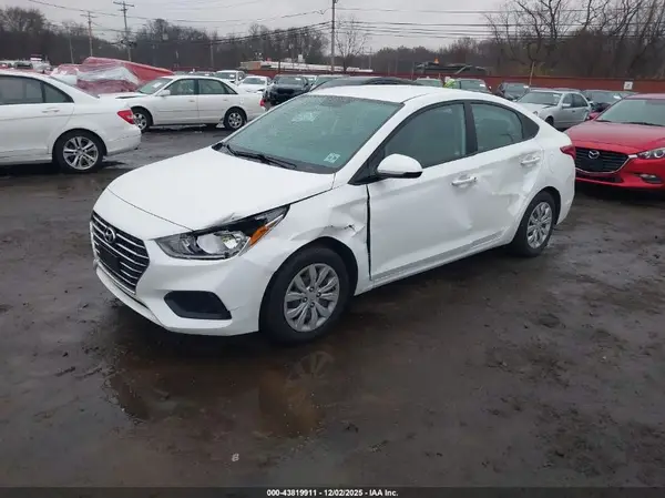 3KPC24A62NE153933 2022 HYUNDAI ACCENT - Image 2